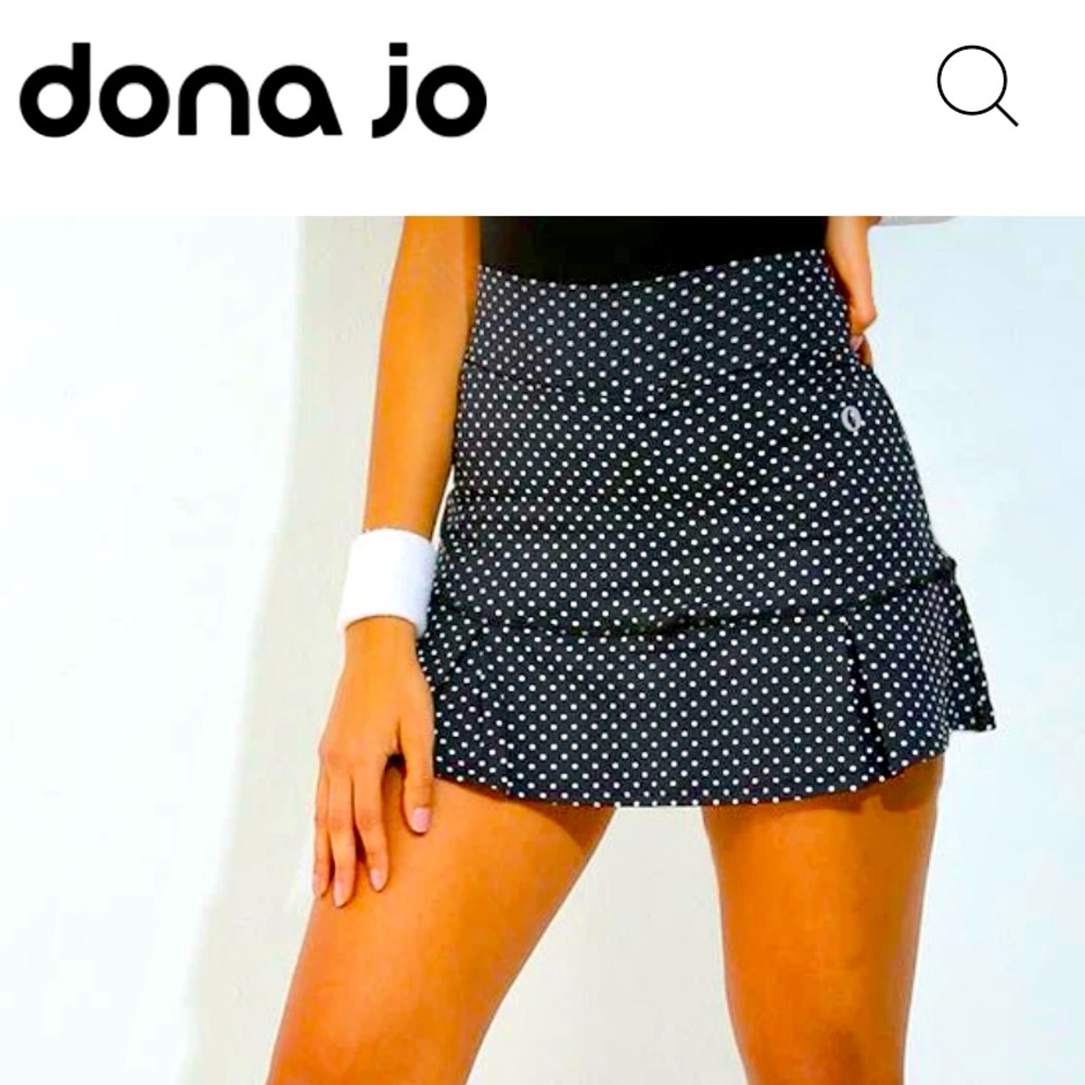 DONA JO pickle ball / tennis / golf Skort Black & white Polka Dot size LARGE